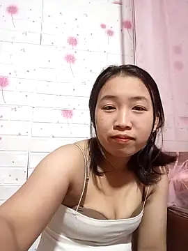 Snapshot of Suzuki_see chatting on 09/30/25, 01:33 Suzuki see online show from 09/30/25, 01:33