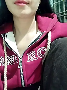 Mc chinese online show from 12/04/25, 12:59