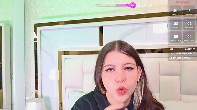 Snapshot of samanthaa_sm chatting on 01/13/26, 11:47 samanthaa sm online show from 01/13/26, 11:47