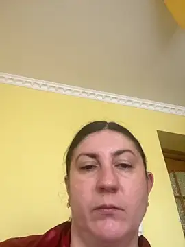 Snapshot of oksana1990 chatting on 10/20/25, 06:59 oksana1990 online show from 10/20/25, 06:59