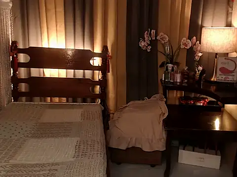 Jastine hunk online show from 02/14/26, 03:23