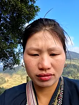 Snapshot of diamond-- chatting on 11/16/25, 12:48 diamond-- online show from 11/16/25, 12:48