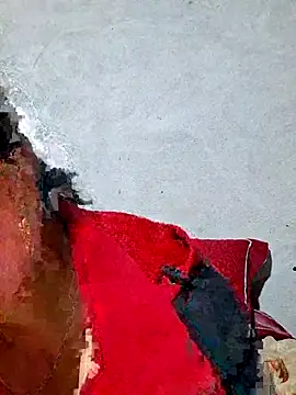 Snapshot of diamond-- chatting on 10/25/25, 01:23 diamond-- online show from 10/25/25, 01:23