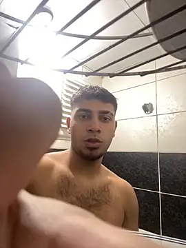 Snapshot of astoperaa chatting on 10/29/25, 07:46 astoperaa online show from 10/29/25, 07:46