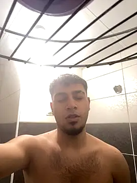 Snapshot of astoperaa chatting on 10/03/25, 04:30 astoperaa online show from 10/03/25, 04:30