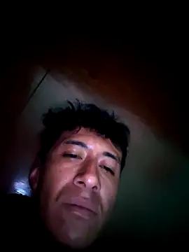 Snapshot of Carlos27hot chatting on 10/30/25, 11:45 Carlos27hot online show from 10/30/25, 11:45