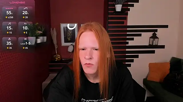 ChloeValentinee online show from 10/17/25, 11:56