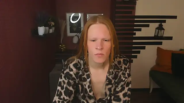 ChloeValentinee online show from 11/21/25, 01:32