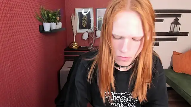 ChloeValentinee online show from 10/04/25, 11:01