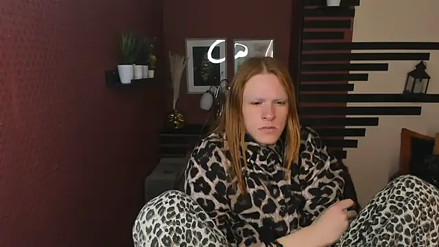 ChloeValentinee online show from 12/01/25, 12:39