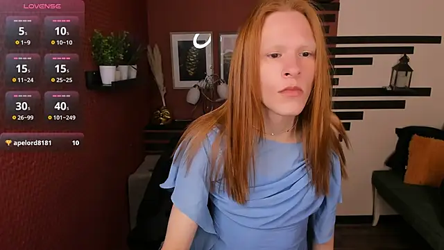 ChloeValentinee online show from 10/22/25, 11:31