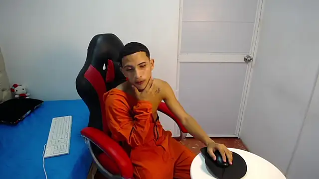 DEIV2  online show from 11/01/25, 04:19