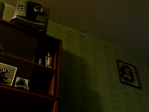 oksiukas online show from 09/22/25, 05:24