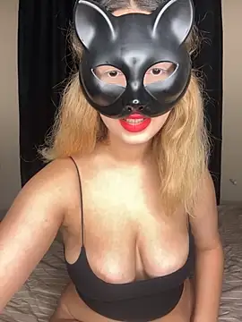 aliandmelisa online show from 10/21/25, 04:39