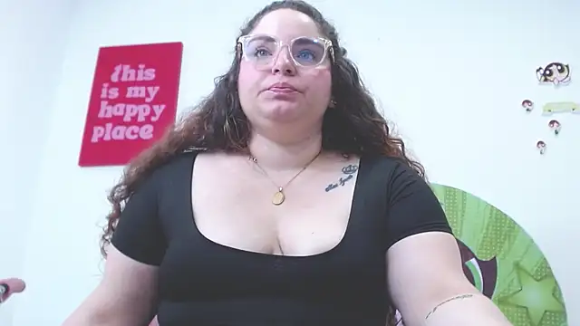 AmandaaWats online show from 06/07/26, 04:56