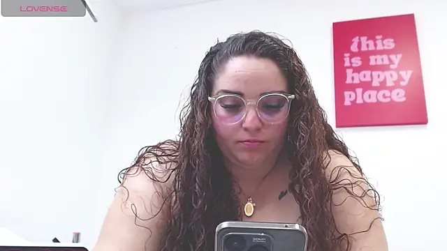 AmandaaWats online show from 03/22/26, 06:42