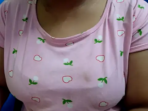 tamilqueenbaby online show from 10/14/25, 10:53