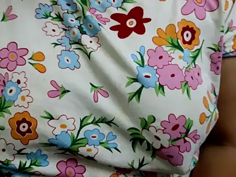 tamilqueenbaby online show from 10/16/25, 12:24