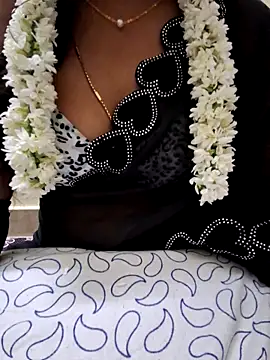 jasminetaml online show from 10/30/25, 06:05