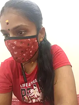 Tamil Yalini12 online show from 10/29/25, 01:54