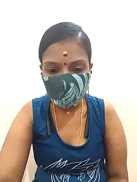 Tamil Yalini12 online show from 10/18/25, 04:25