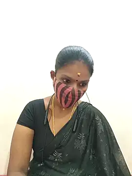 Tamil Yalini12 online show from 10/11/25, 04:02