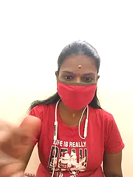 Snapshot of Tamil_Yalini12 chatting on 02/10/26, 06:56 Tamil Yalini12 online show from 02/10/26, 06:56