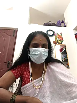 Snapshot of Tamil_Yalini12 chatting on 02/23/26, 06:03 Tamil Yalini12 online show from 02/23/26, 06:03