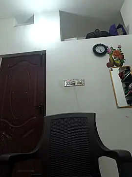 Tamil Yalini12 online show from 04/13/26, 11:53