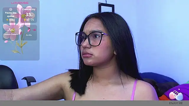 megan lrr online show from 10/16/25, 03:37