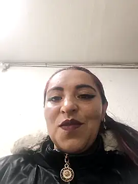 Alisson Stonee online show from 05/06/26, 01:53