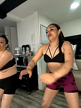 Alisson Stonee online show from 04/11/26, 07:17