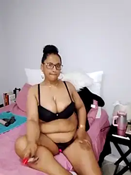 Snapshot of Ashleymilf47 chatting on 11/01/25, 05:07 Ashleymilf47 online show from 11/01/25, 05:07