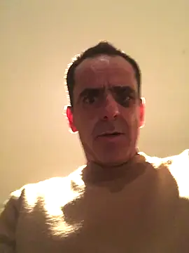 tiago1981pt online show from 11/29/25, 12:33