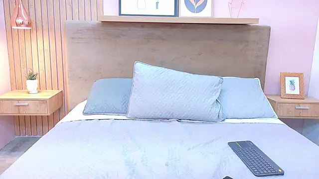 cielo rivera online show from 12/20/25, 02:09