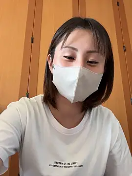 noa 00121 online show from 10/10/25, 02:34