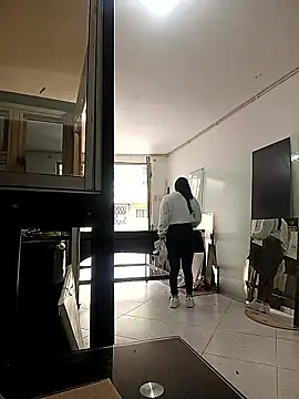  Luna-1 online show from 10/10/25, 06:09