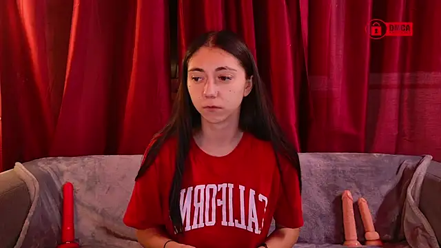 Charming LIA online show from 12/01/25, 09:26