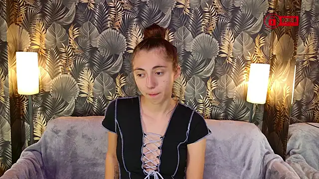 Charming LIA online show from 10/09/25, 01:33