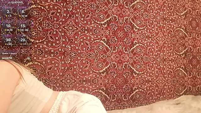 ivetabloom online show from 10/19/25, 05:26