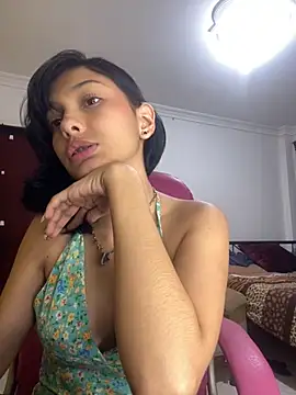 xoxo milk online show from 12/05/25, 09:23