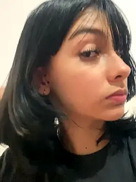 xoxo milk online show from 11/23/25, 07:24