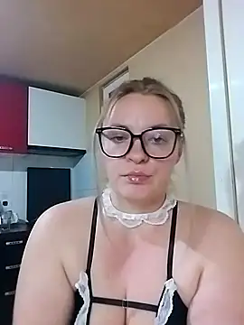 Mommygetnaughty online show from 10/21/25, 09:14