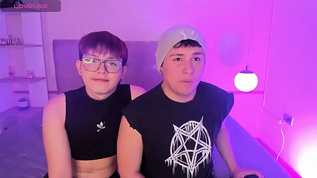 Boy2Boy Aheat online show from 10/11/25, 12:28