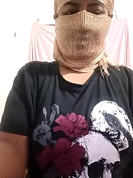 Snapshot of Shazfairy chatting on 10/05/25, 10:00 Shazfairy online show from 10/05/25, 10:00