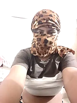 Snapshot of Shazfairy chatting on 11/09/25, 08:02 Shazfairy online show from 11/09/25, 08:02