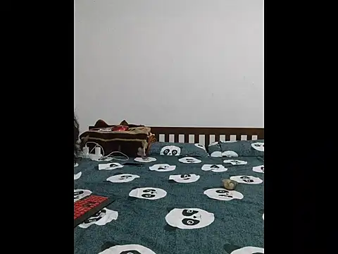 hotestfantasy online show from 11/06/25, 05:50