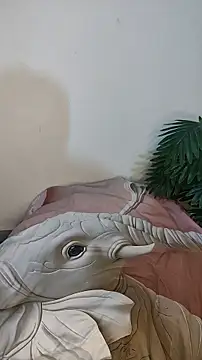 hotestfantasy online show from 04/23/26, 05:47