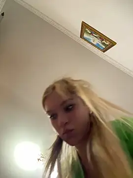 AlinaLiii online show from 05/29/26, 08:26