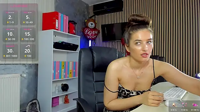 OfficeGirls online show from 06/08/26, 01:28